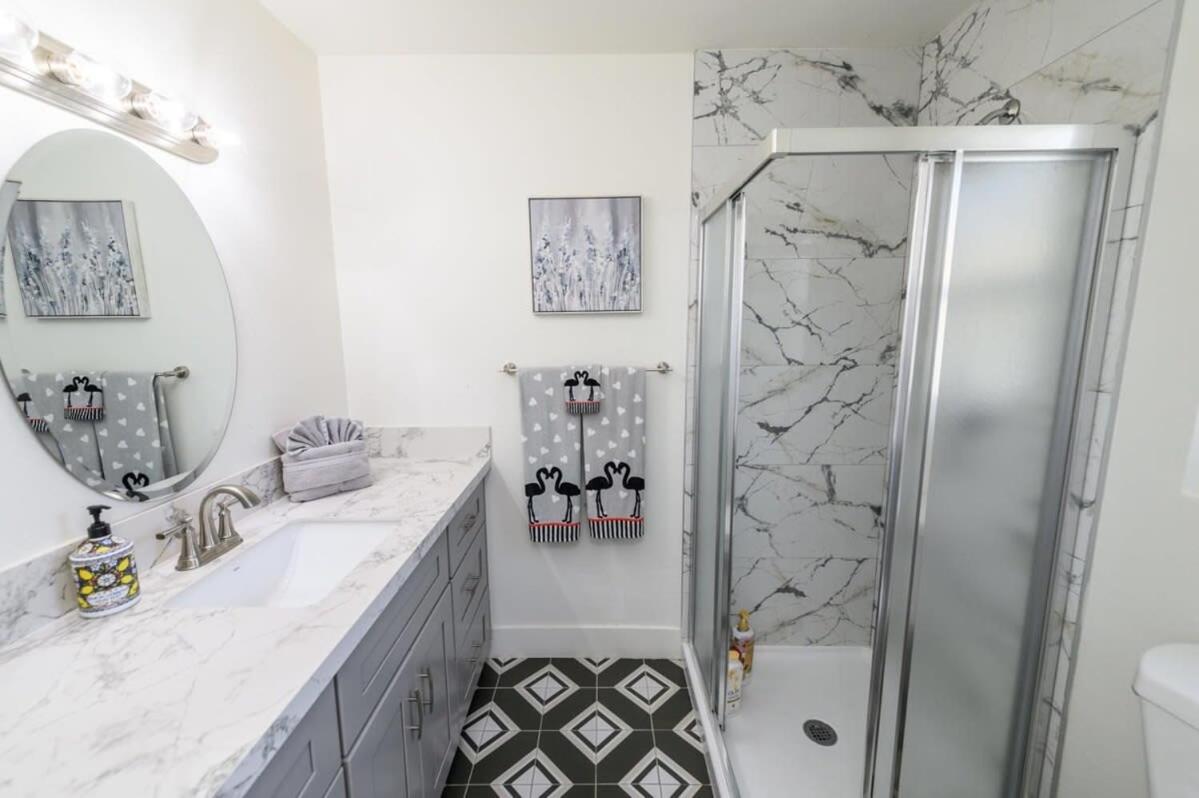 Spacious Disneyland 5 Bedroom 4 Bath House With Game Room Άναχαϊμ Εξωτερικό φωτογραφία